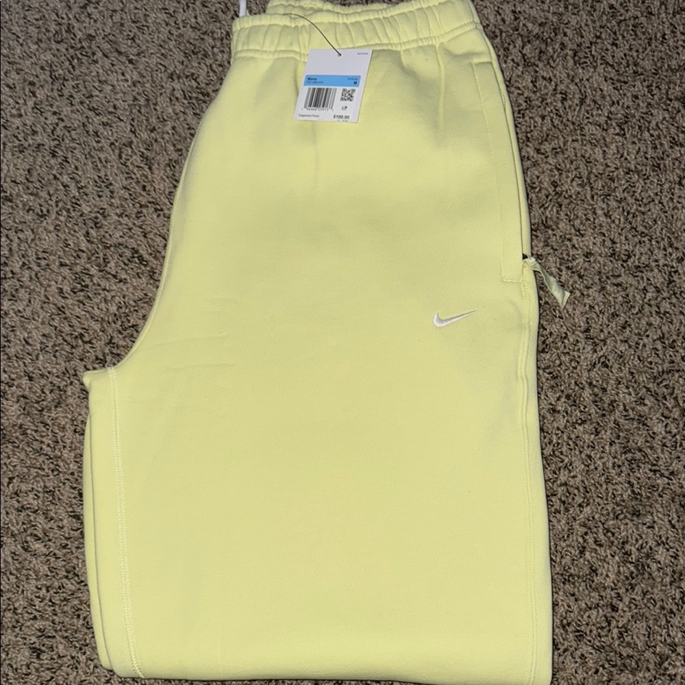 New, Nike Lime Green Sweatpants